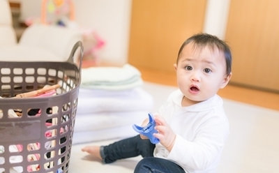 宅配クリーニングなら小さい子がいても安心